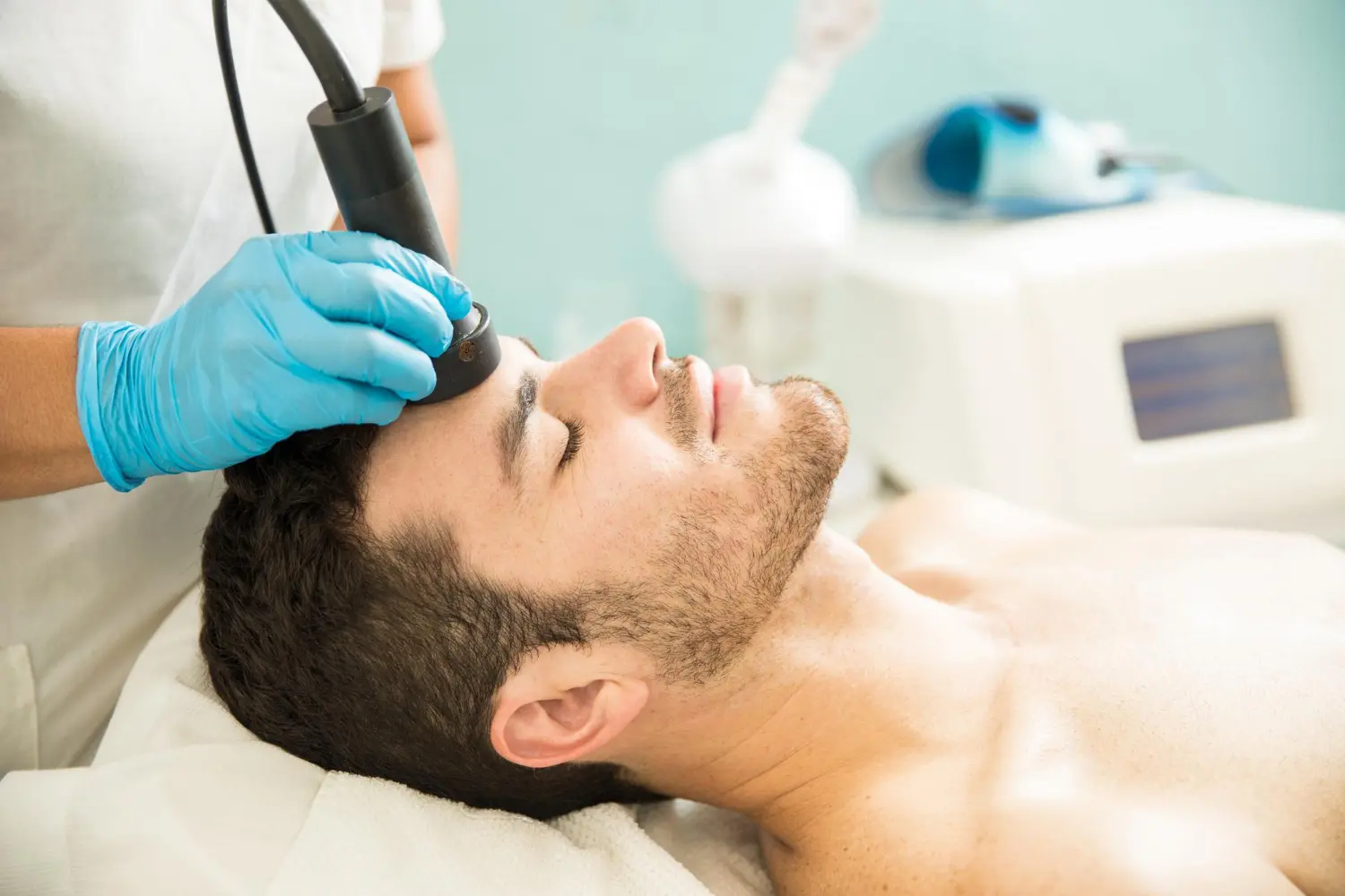 Lifting Deep Plane en Hombres: Barba y Resultado Facial Procedimientos hombres